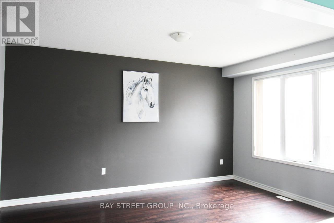 1091 Biason Circle, Milton, ON - Indoor Photo Showing Other Room