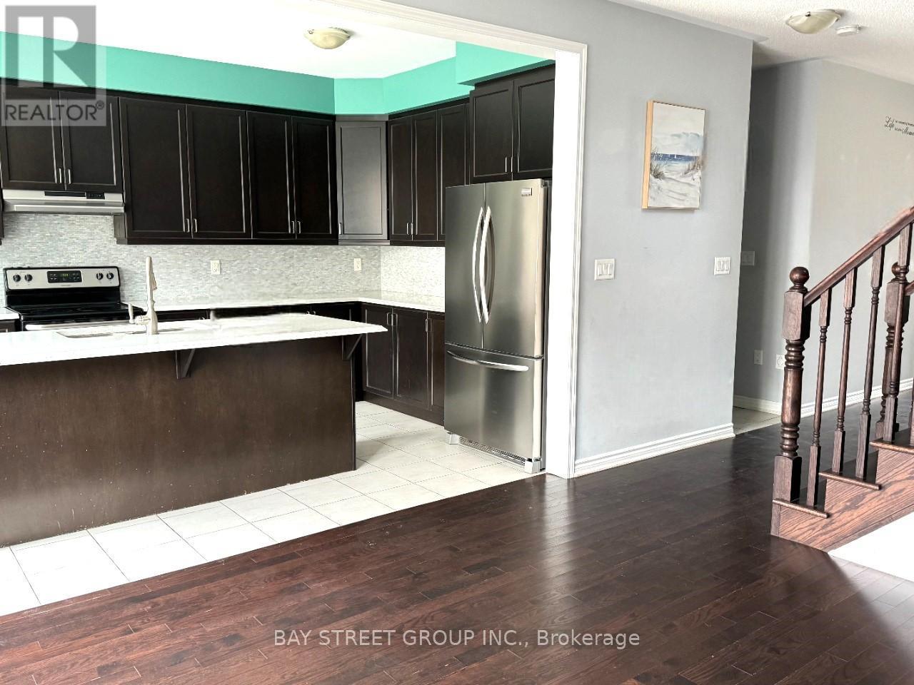 1091 Biason Circle, Milton, ON - Indoor Photo Showing Kitchen