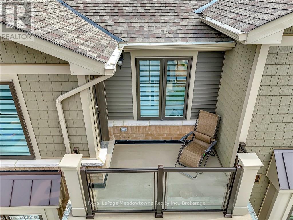 119 - 10 Birmingham Drive, Cambridge, ON - Outdoor With Exterior