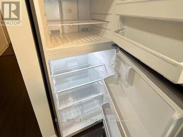 909 - 20 N Park Road, Vaughan, ON - Indoor