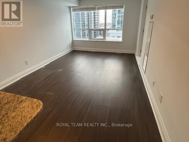 909 - 20 N Park Road, Vaughan, ON - Indoor Photo Showing Other Room