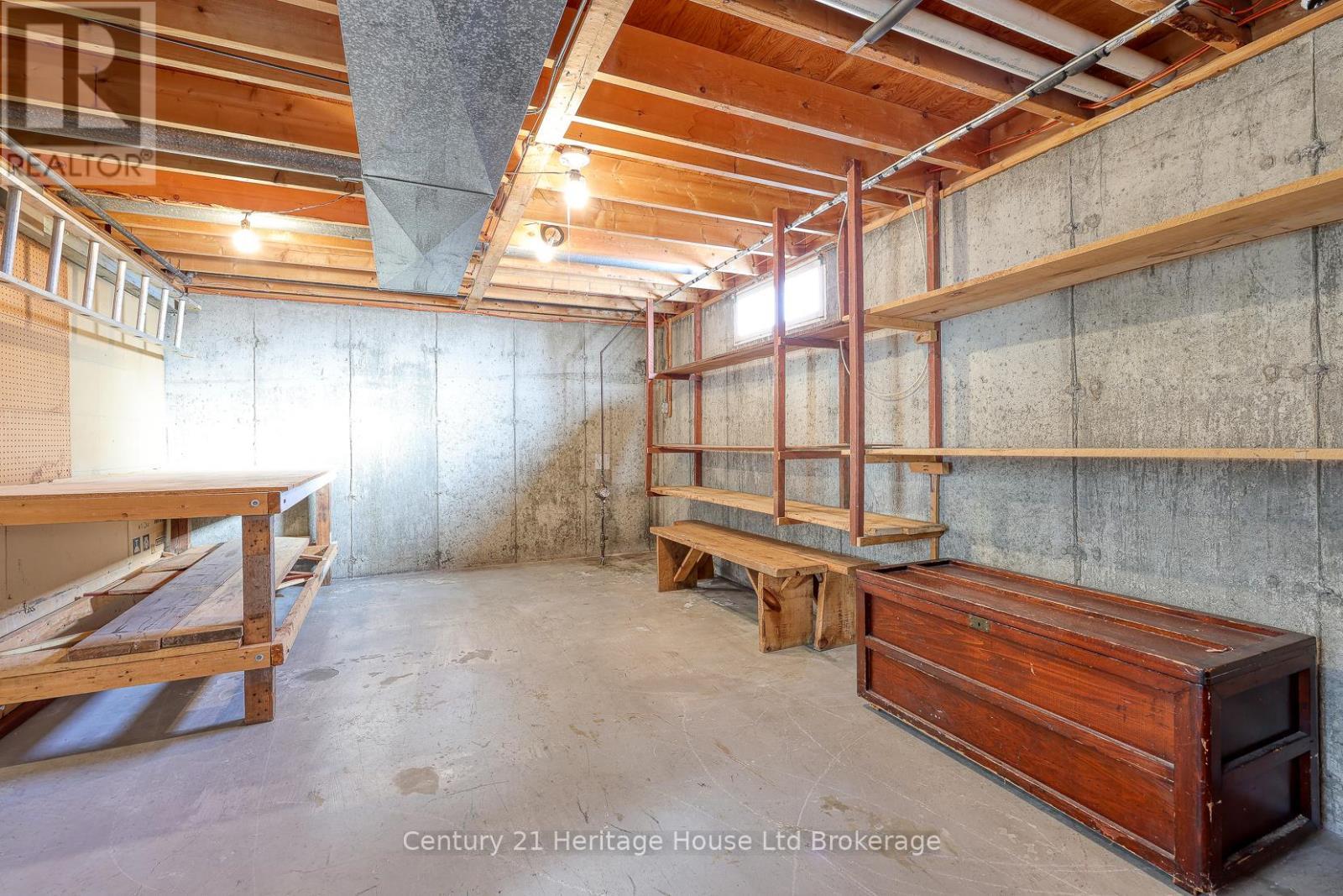 816 Pavey Street, Woodstock (Woodstock - South), ON - Indoor Photo Showing Basement