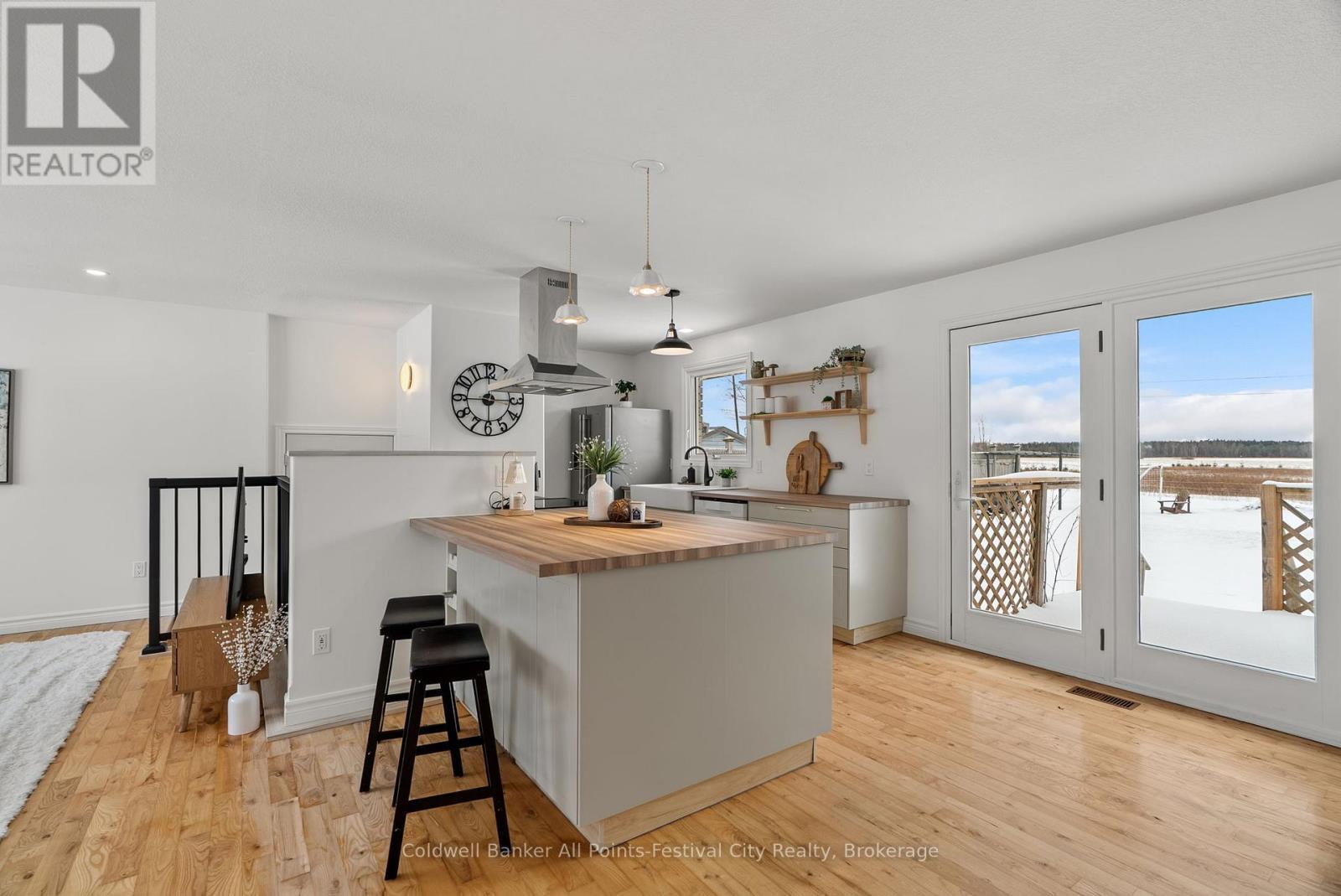 34889 Black'S Point Road, Central Huron (Goderich), ON - Indoor