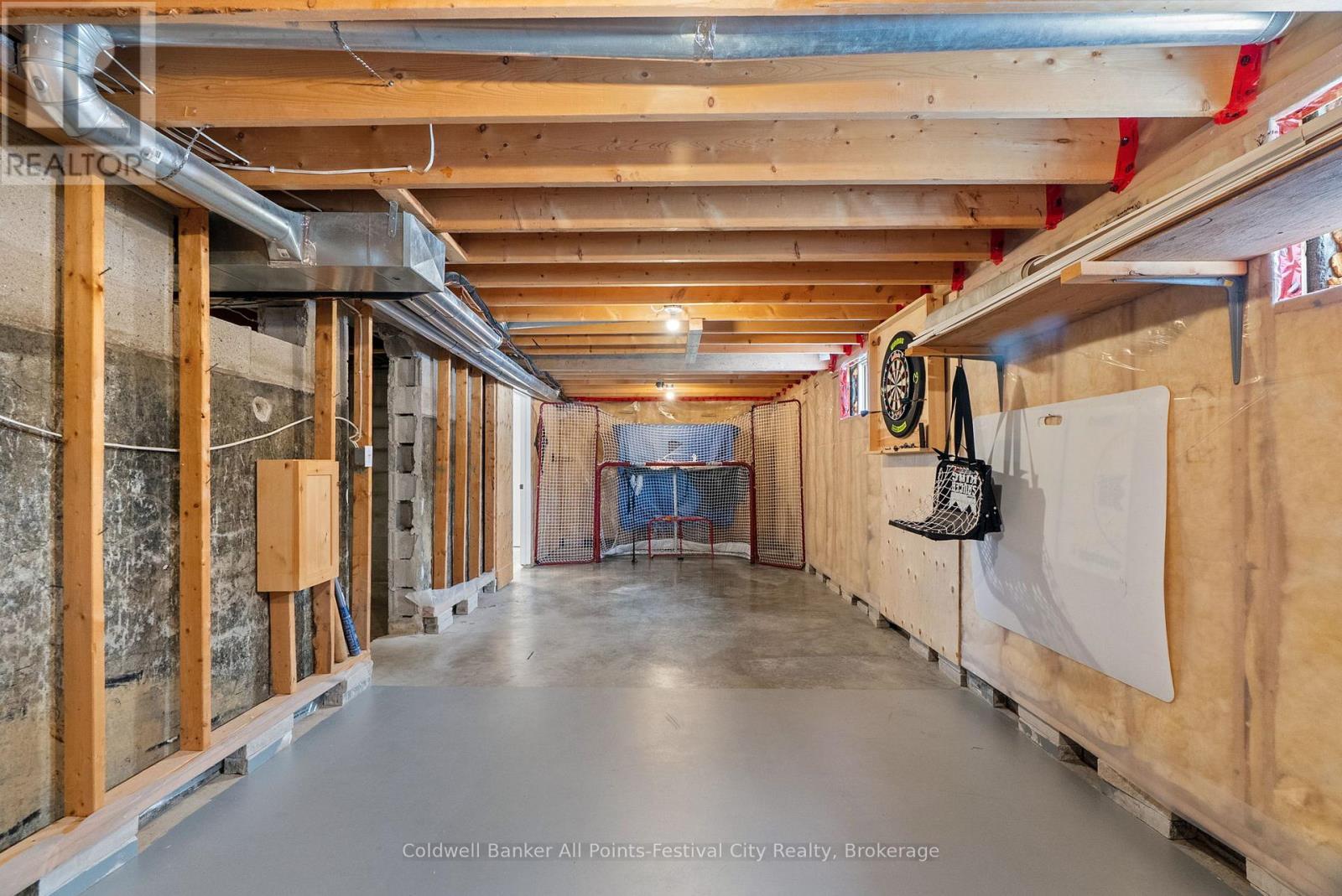 34889 Black'S Point Road, Central Huron (Goderich), ON - Indoor Photo Showing Basement