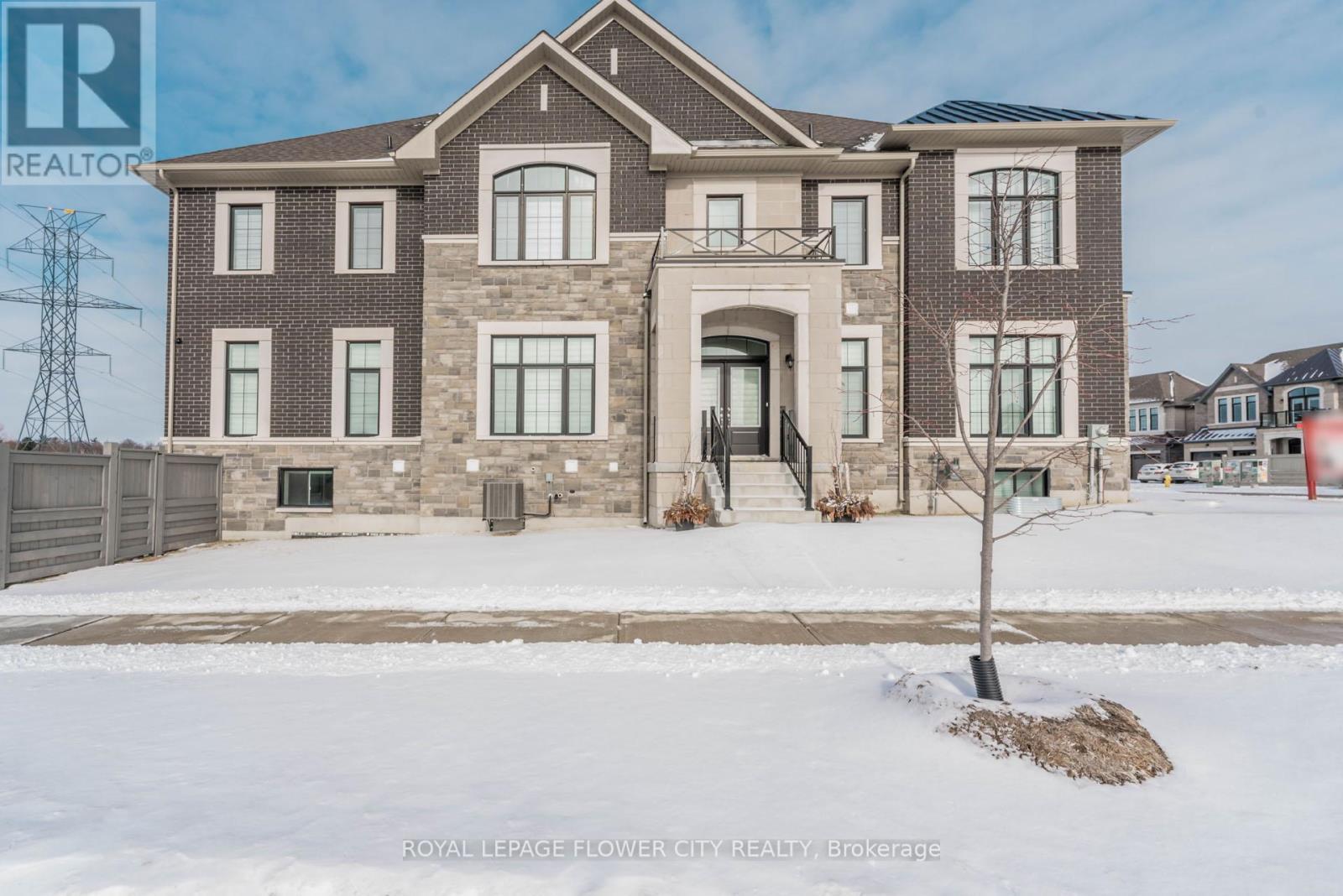 518 Kleinberg Summit Way, Vaughan, ON - Outdoor With Facade