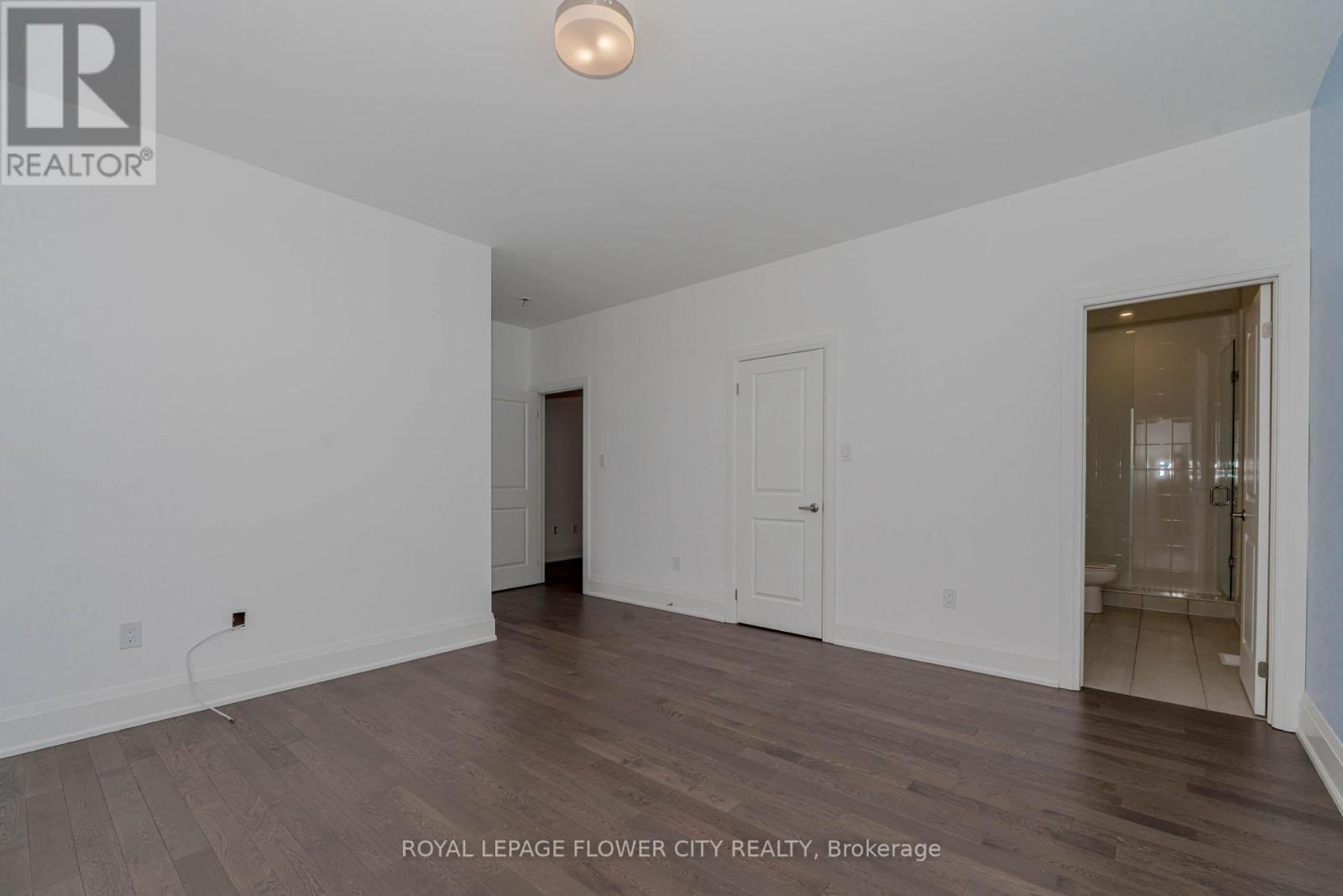 518 Kleinberg Summit Way, Vaughan, ON - Indoor Photo Showing Other Room