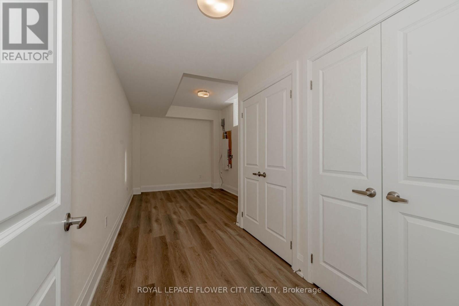 518 Kleinberg Summit Way, Vaughan, ON - Indoor Photo Showing Other Room