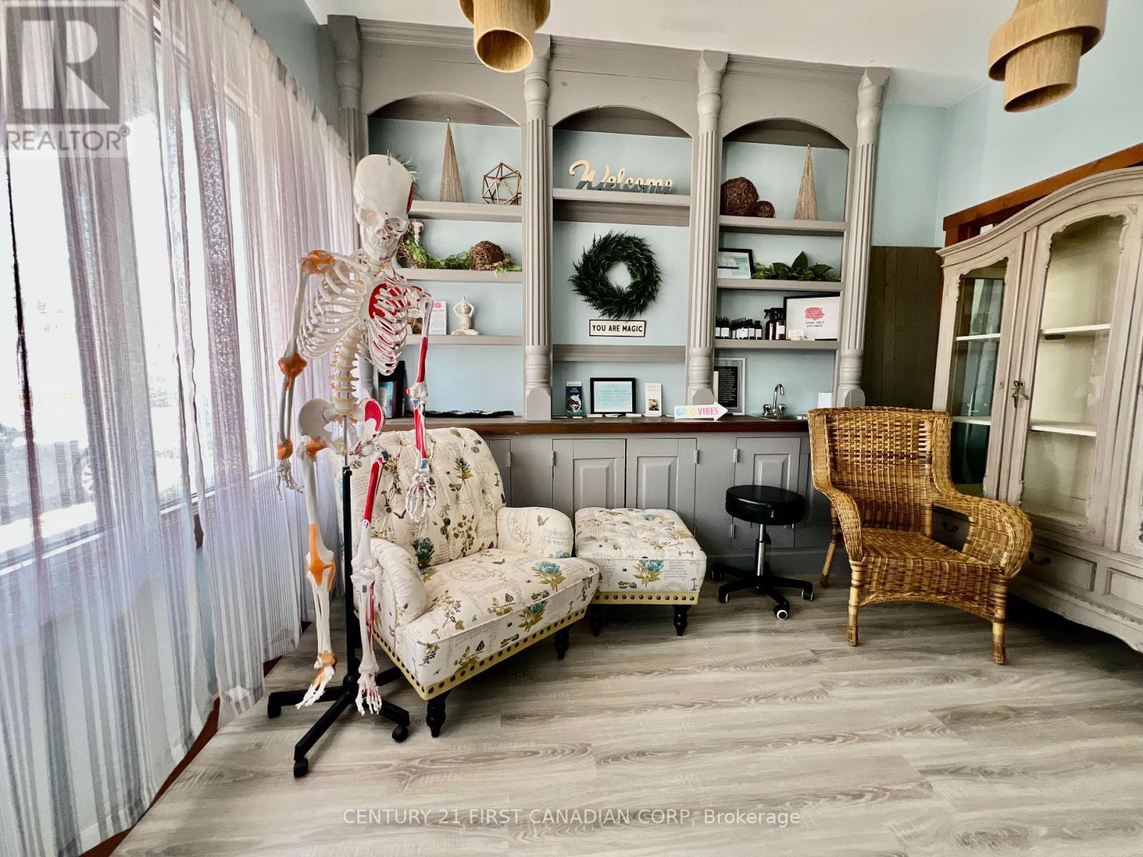 143 Main Street, North Middlesex (Alisa Craig), ON