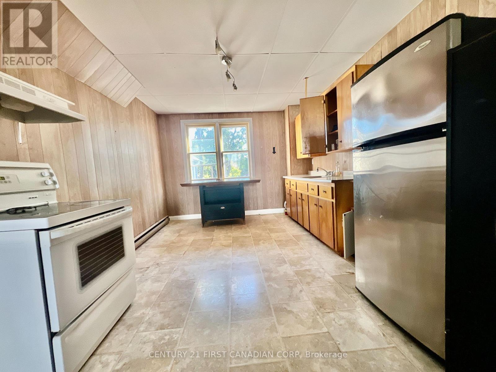 143 Main Street, North Middlesex (Alisa Craig), ON