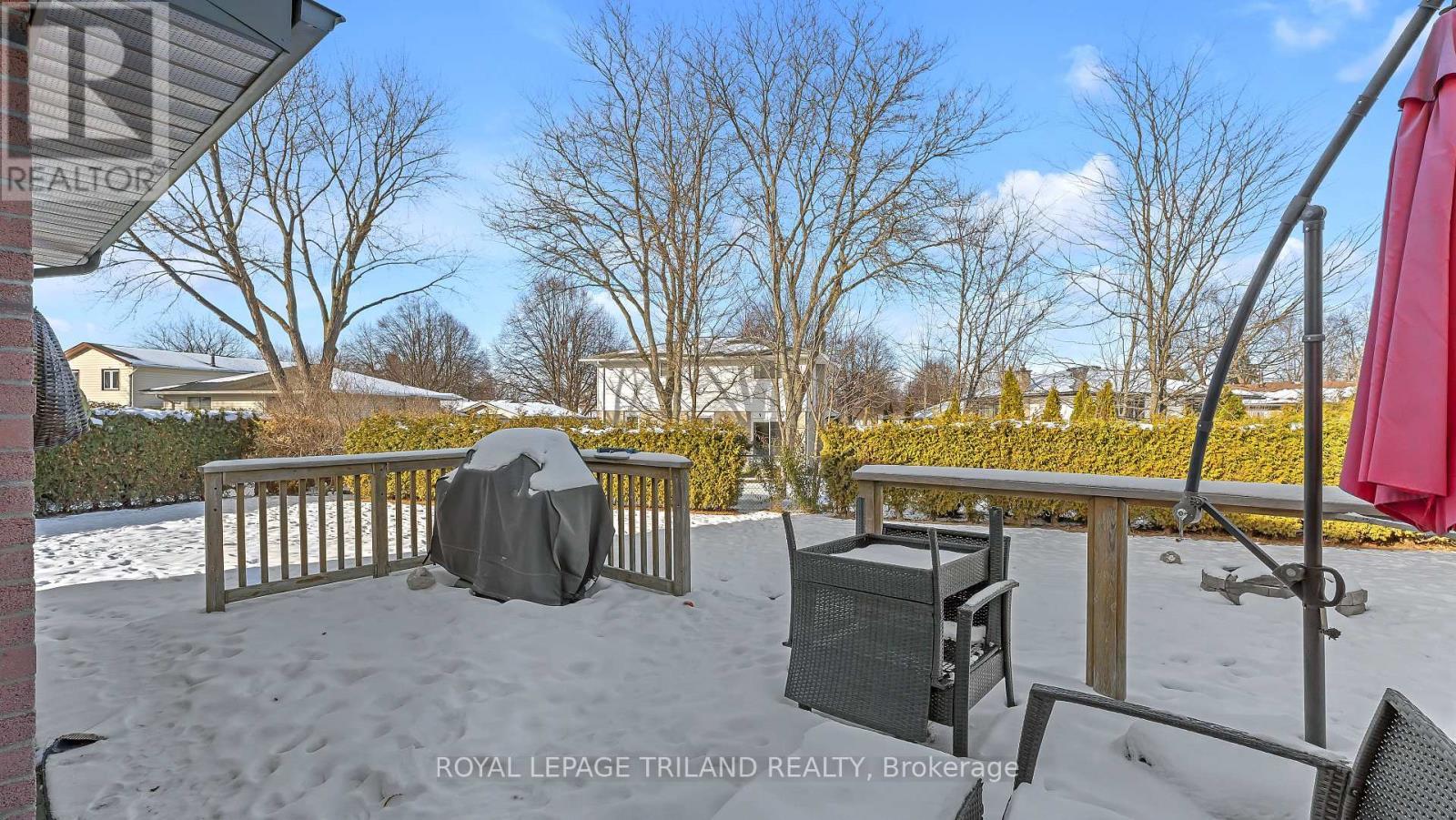 30 Sloane Crescent, London South (South Y), ON - Outdoor