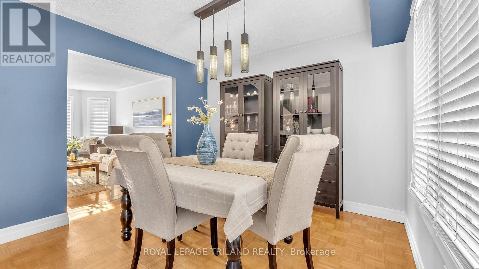 30 Sloane Crescent, London South (South Y), ON - Indoor Photo Showing Dining Room
