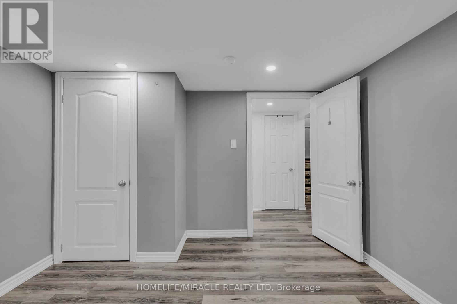 15 Keefer Road, Thorold, ON - Indoor Photo Showing Other Room