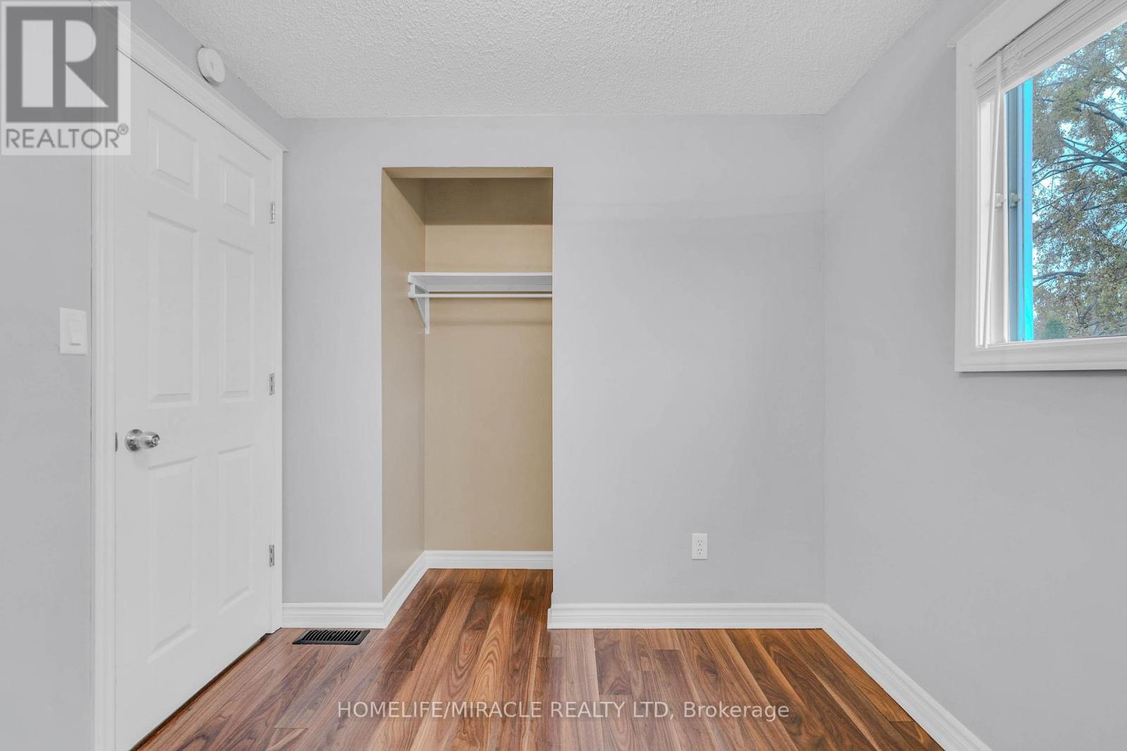15 Keefer Road, Thorold, ON - Indoor Photo Showing Other Room