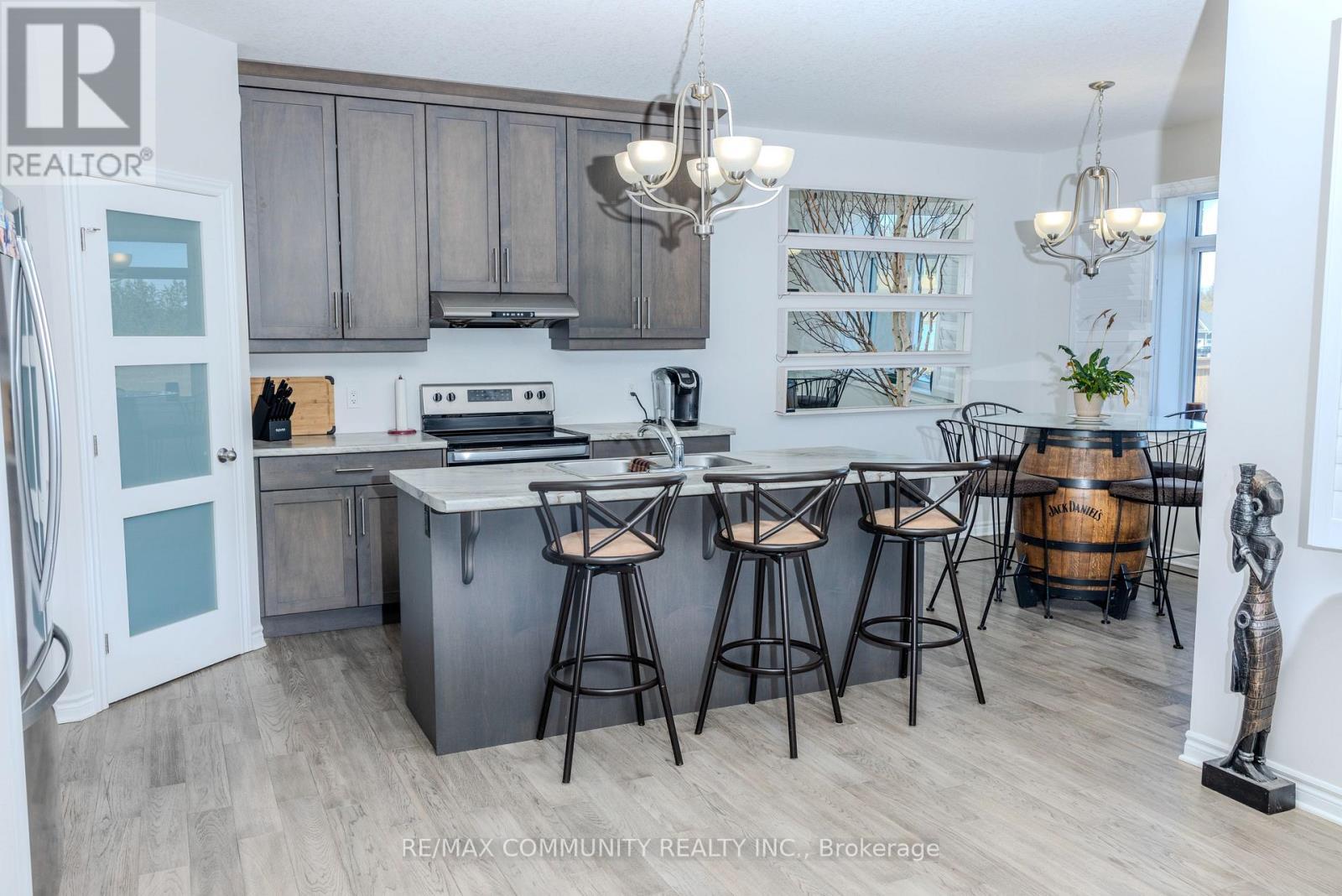 3 Oxford Terrace, St. Thomas, ON - Indoor Photo Showing Other Room