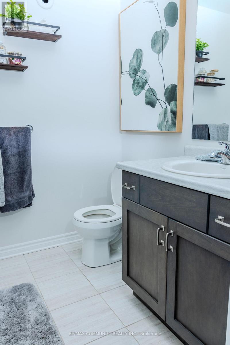 3 Oxford Terrace, St. Thomas, ON - Indoor Photo Showing Bathroom