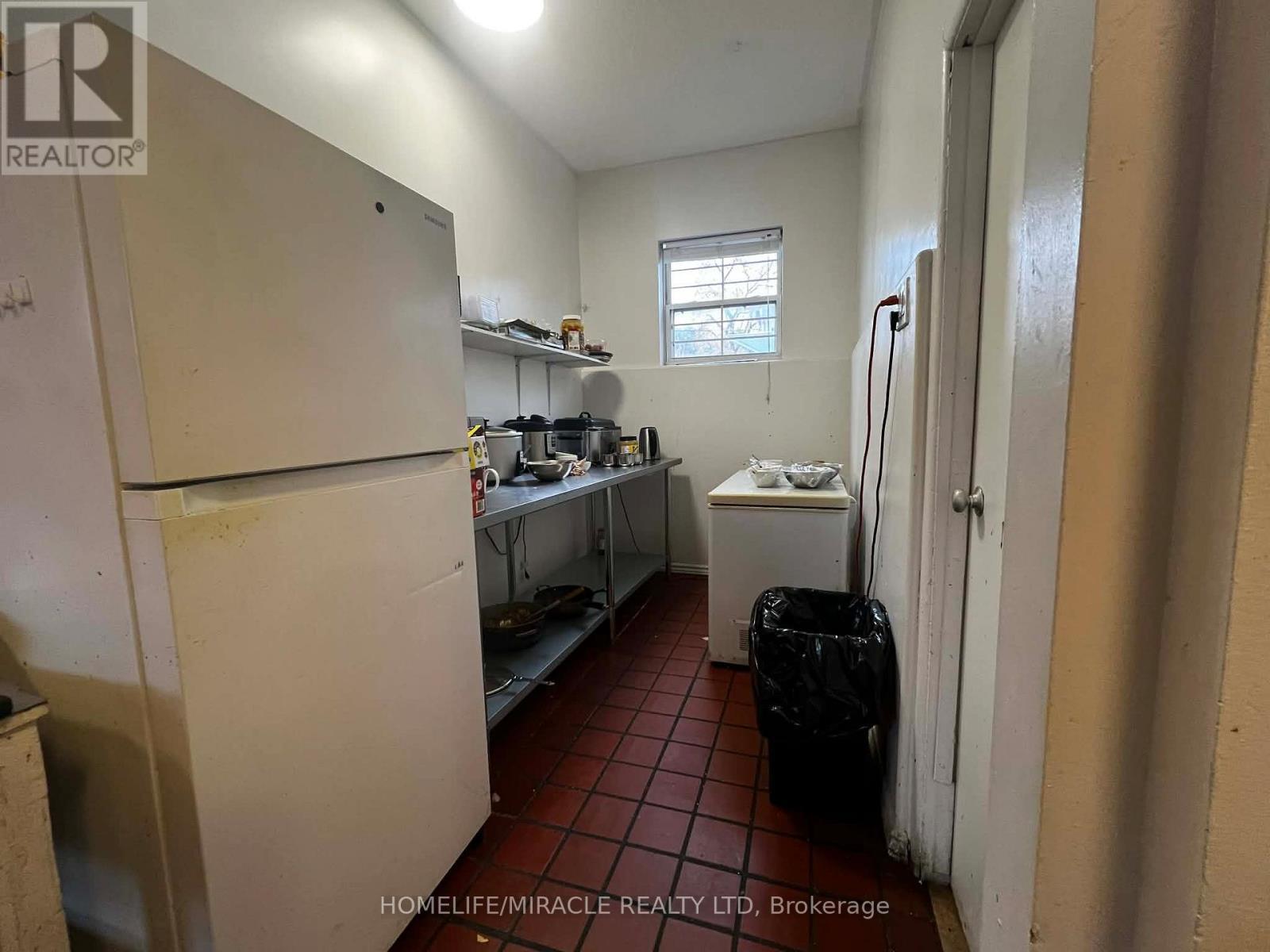 772 Hamilton Road, London East, ON