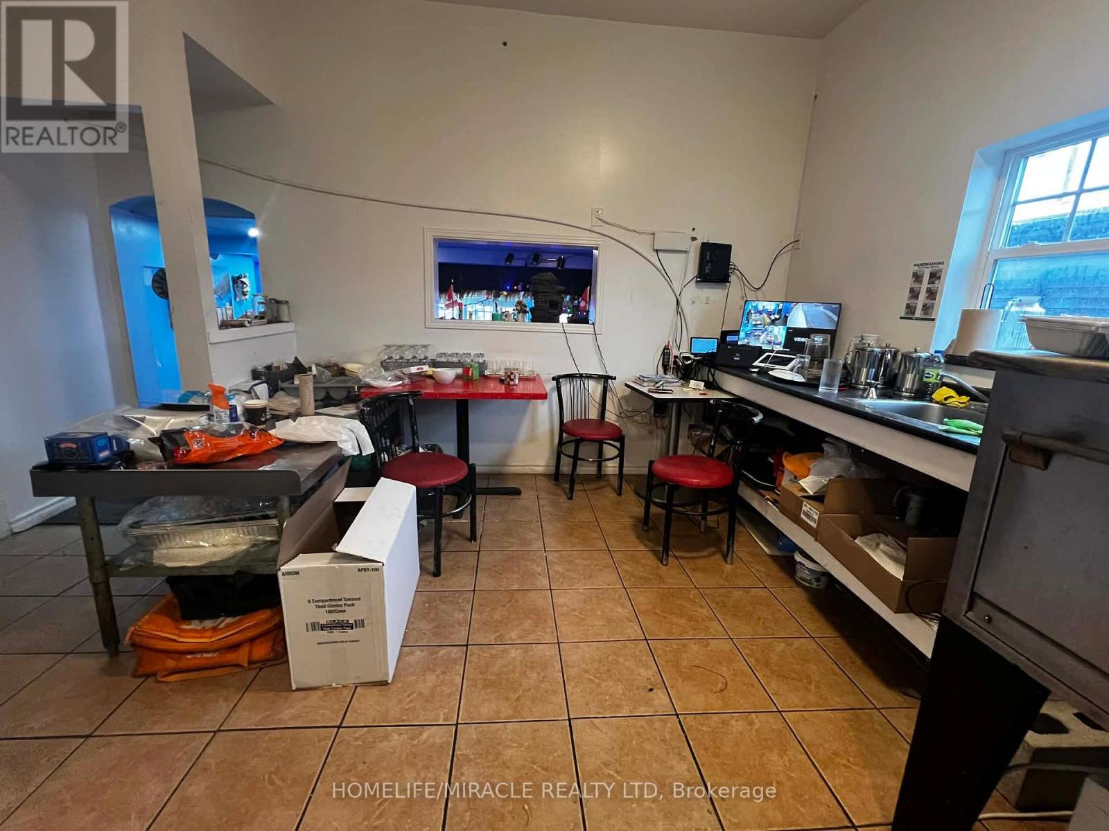 772 Hamilton Road, London East, ON