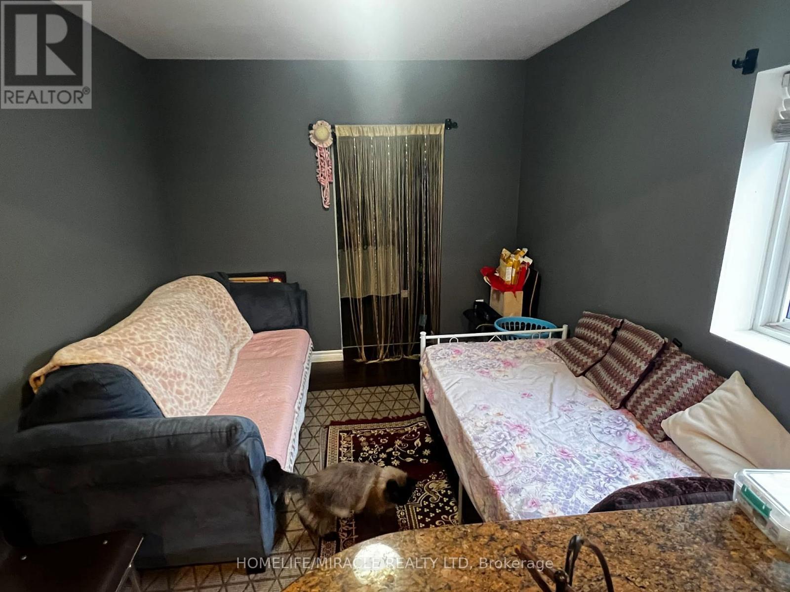 772 Hamilton Road, London East, ON