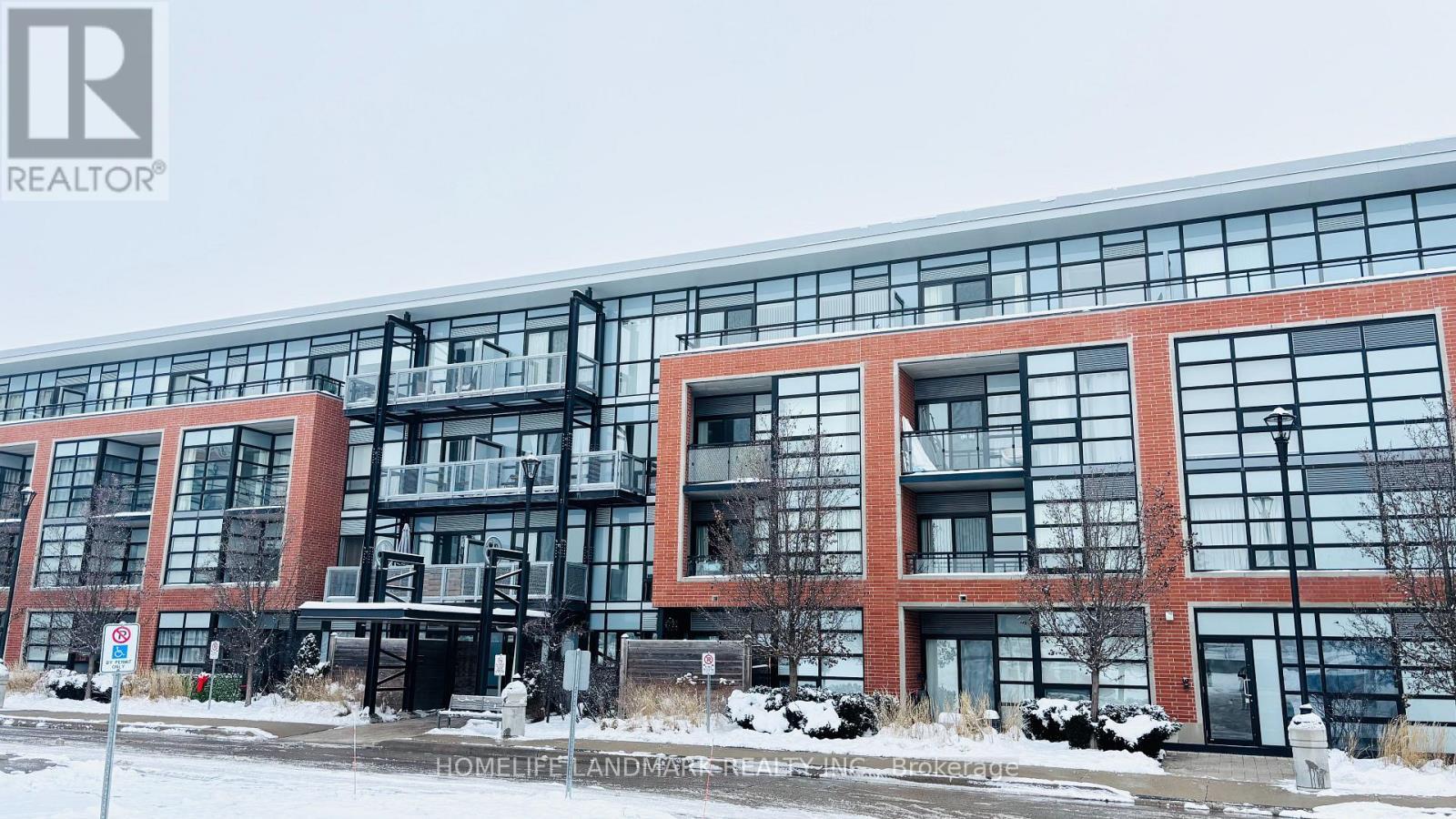 107 - 155 St Leger Street, Kitchener, ON - Outdoor