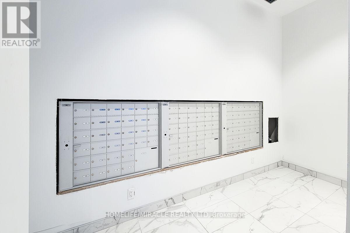 7 Erie Avenue, Brantford, ON - Photo Showing Other Room