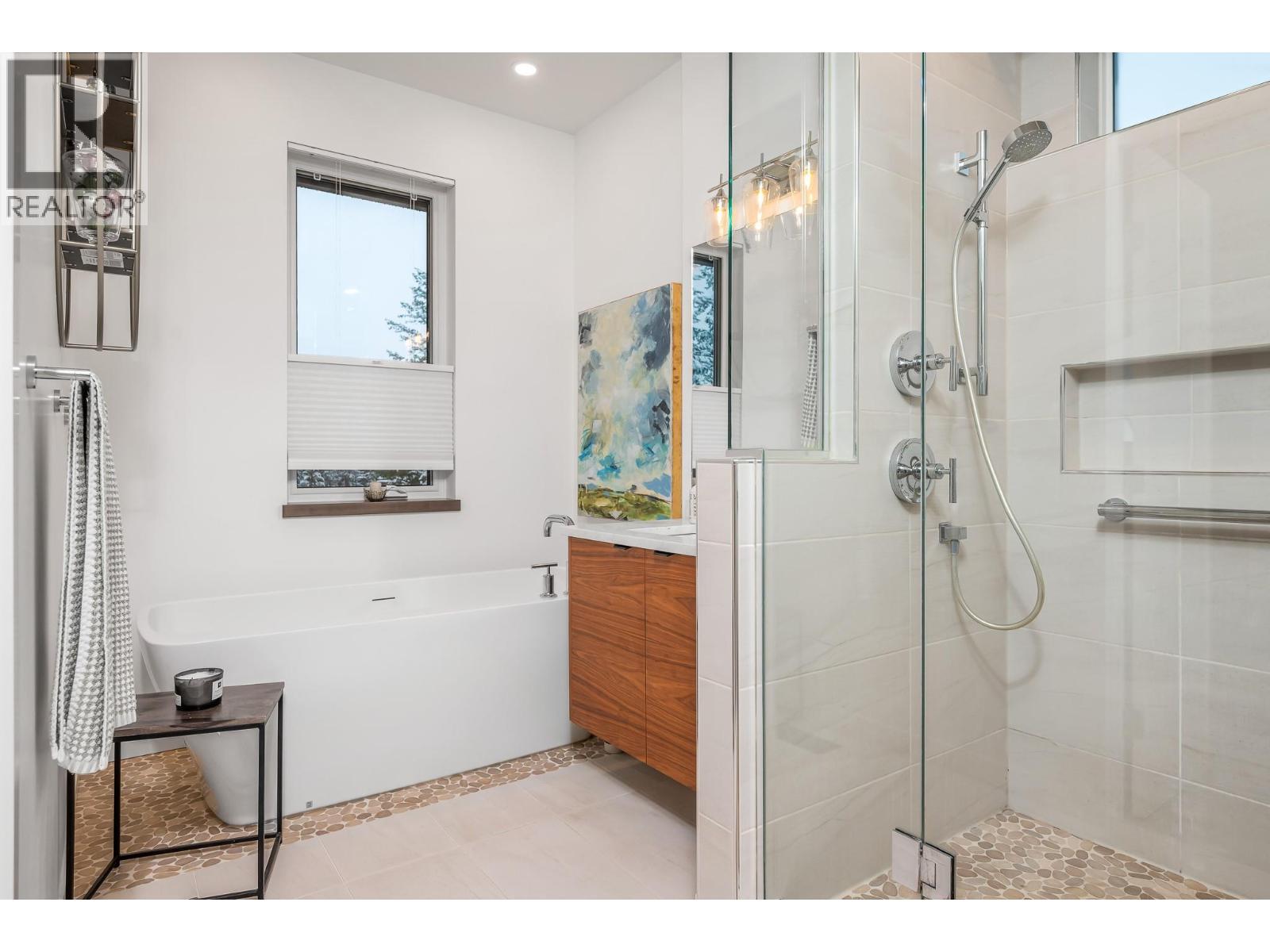 Ensuite - 9196 Tronson Road Unit# 29, Vernon, BC - Indoor Photo Showing Bathroom