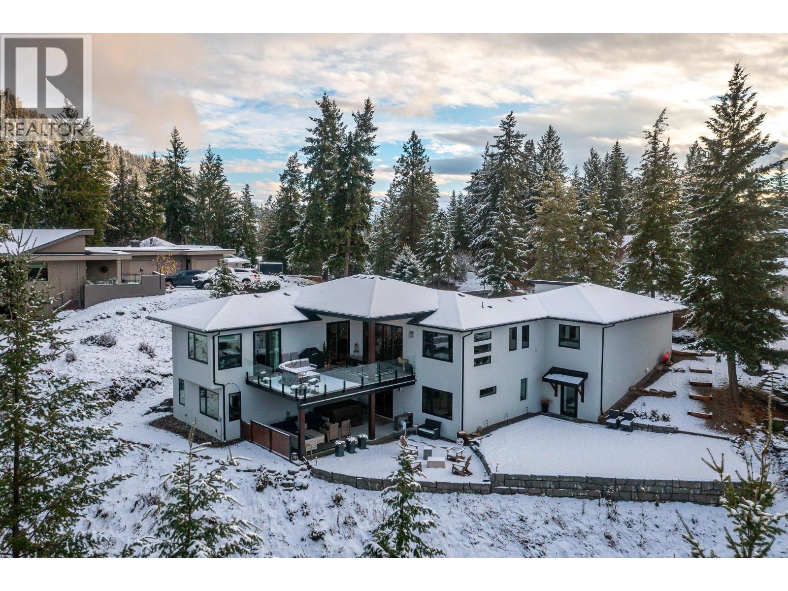 9196 Tronson Road Unit# 29, Vernon, BC - Outdoor