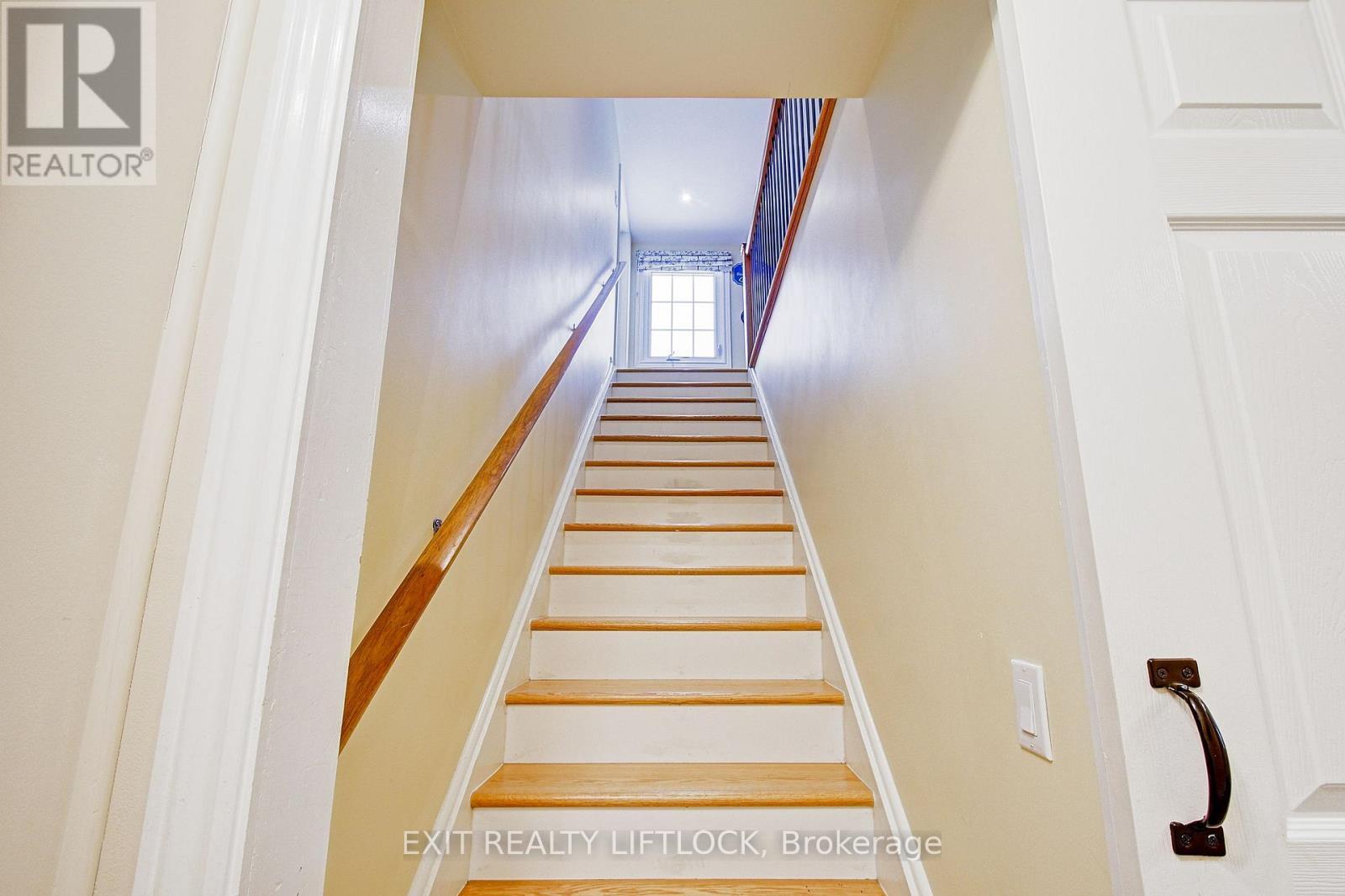 (Upper) - 3 Reid Street, Selwyn, ON - Indoor Photo Showing Other Room