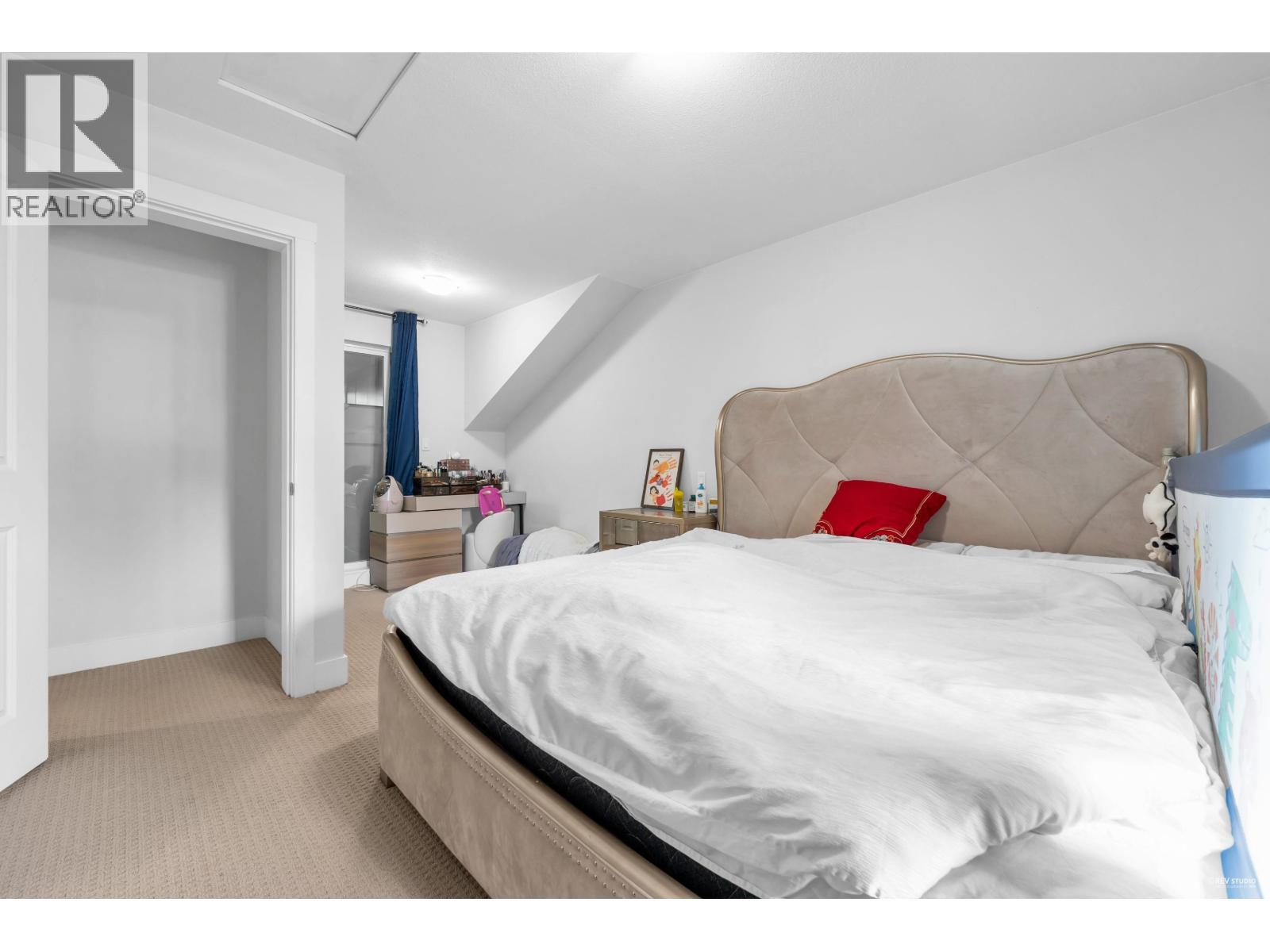 15 9780 General Currie Road, Richmond, BC - Indoor Photo Showing Bedroom