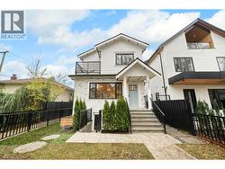1 2791 W 21ST AVENUE Vancouver, BC V6L 1K4