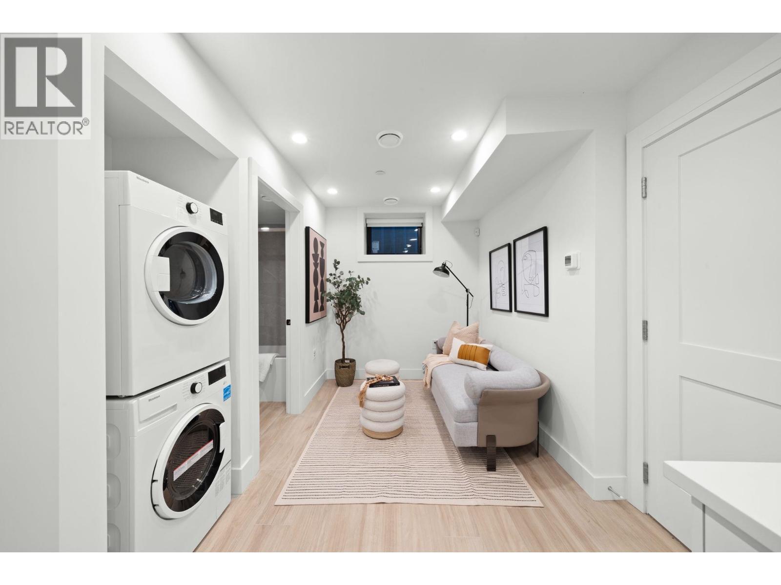 1 2791 W 21St Avenue, Vancouver, BC - Indoor Photo Showing Laundry Room