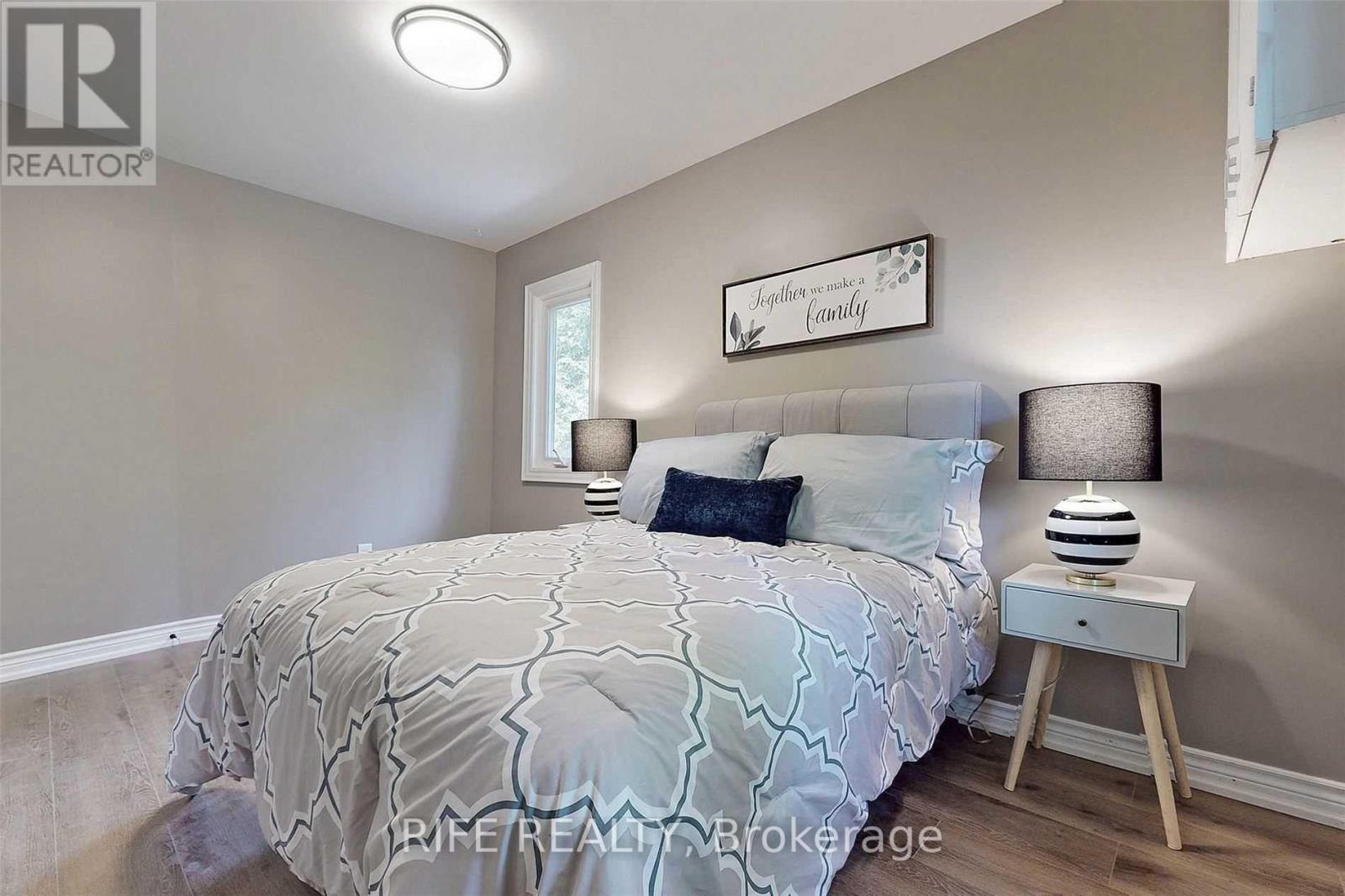 41 Connor Drive, Whitchurch-Stouffville, ON - Indoor Photo Showing Bedroom