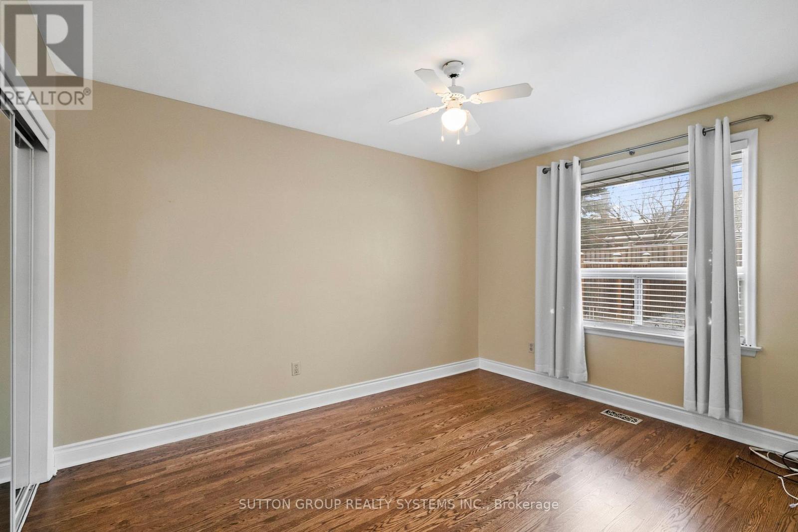 Main Floor - 103 Summitcrest Drive, Toronto, ON - Indoor Photo Showing Other Room