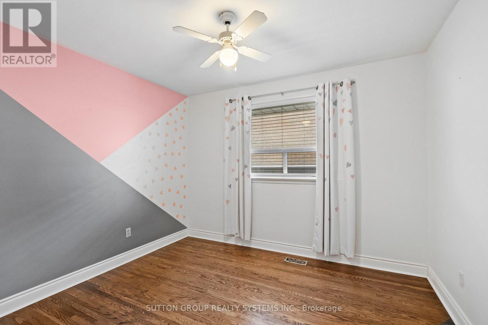 Main Floor - 103 Summitcrest Drive, Toronto, ON - Indoor Photo Showing Other Room