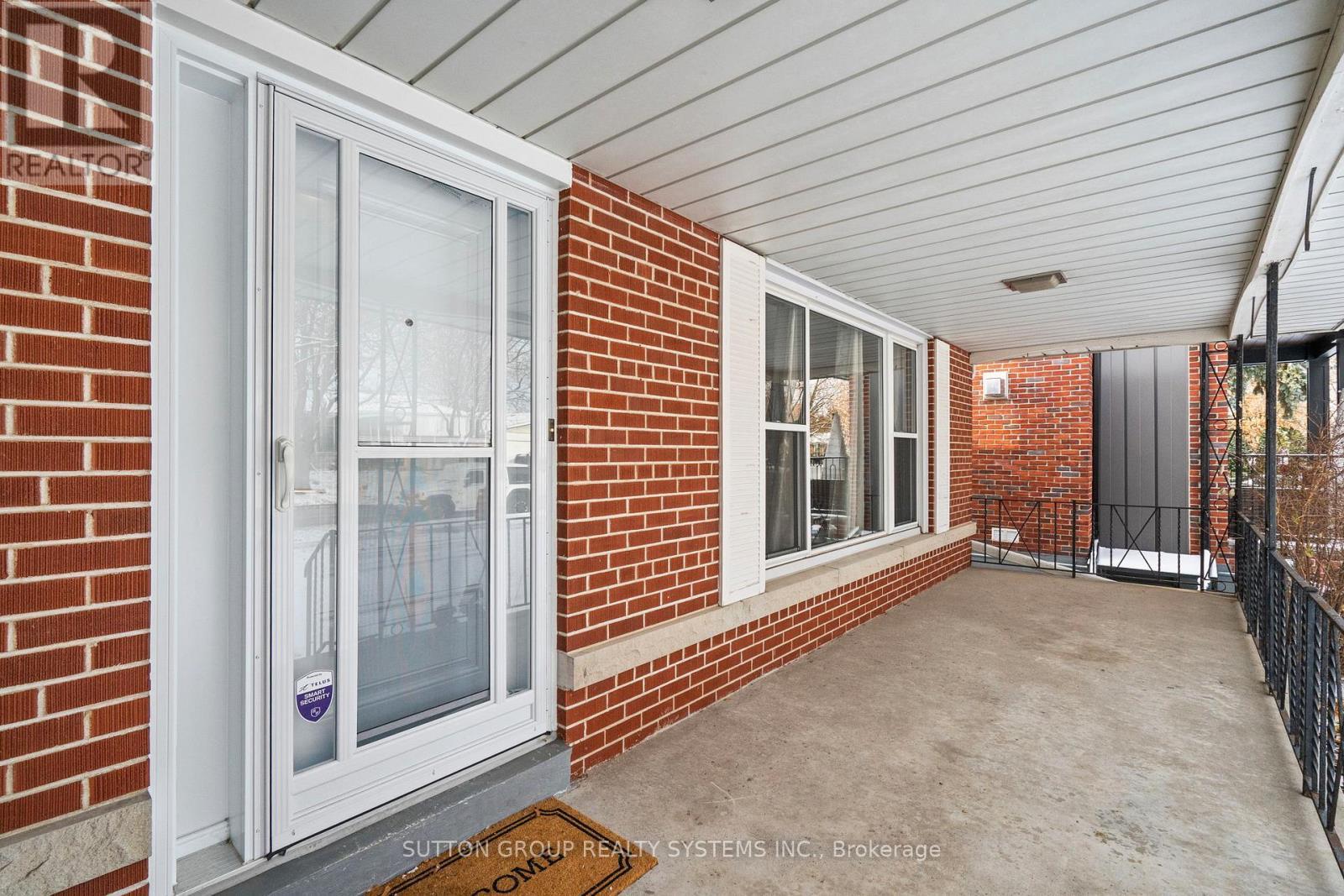 Main Floor - 103 Summitcrest Drive, Toronto, ON - Outdoor With Deck Patio Veranda With Exterior