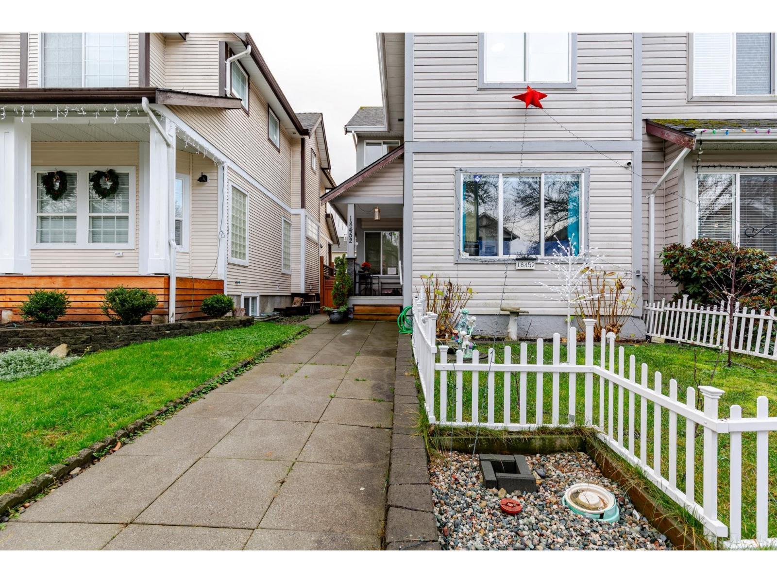 18452 66 Avenue, Surrey, BC - Outdoor