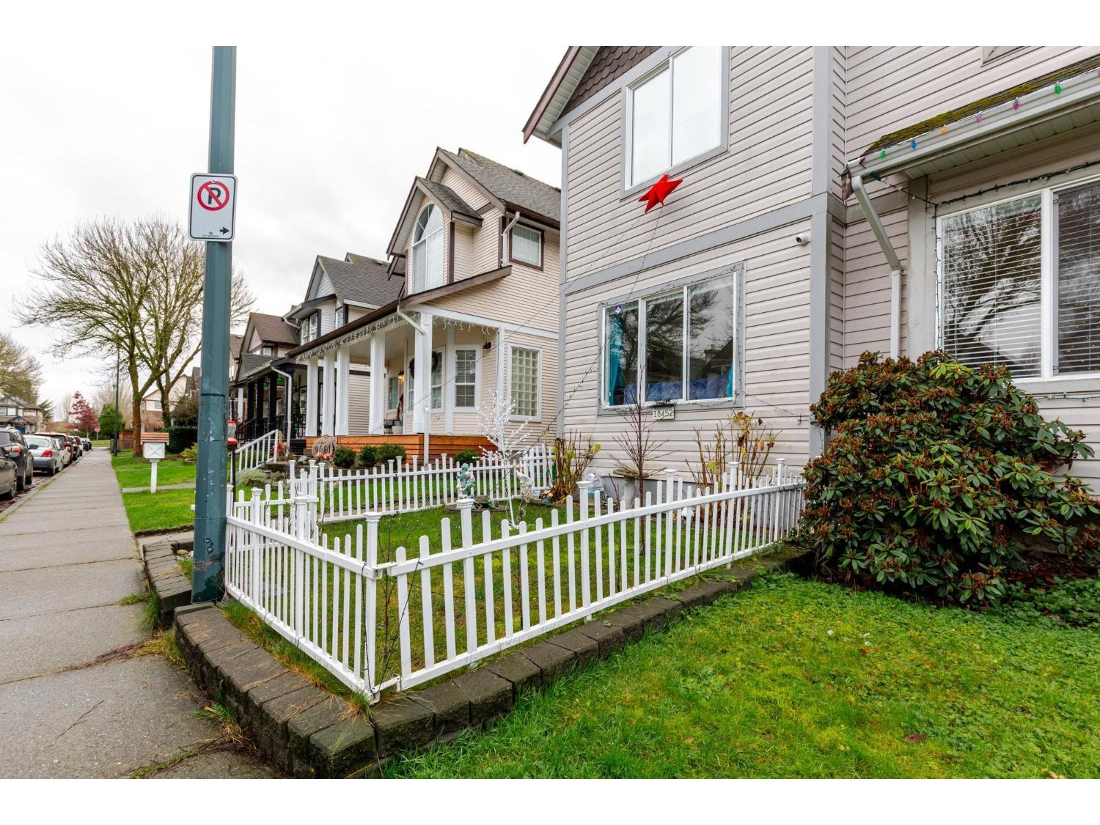 18452 66 Avenue, Surrey, BC - Outdoor