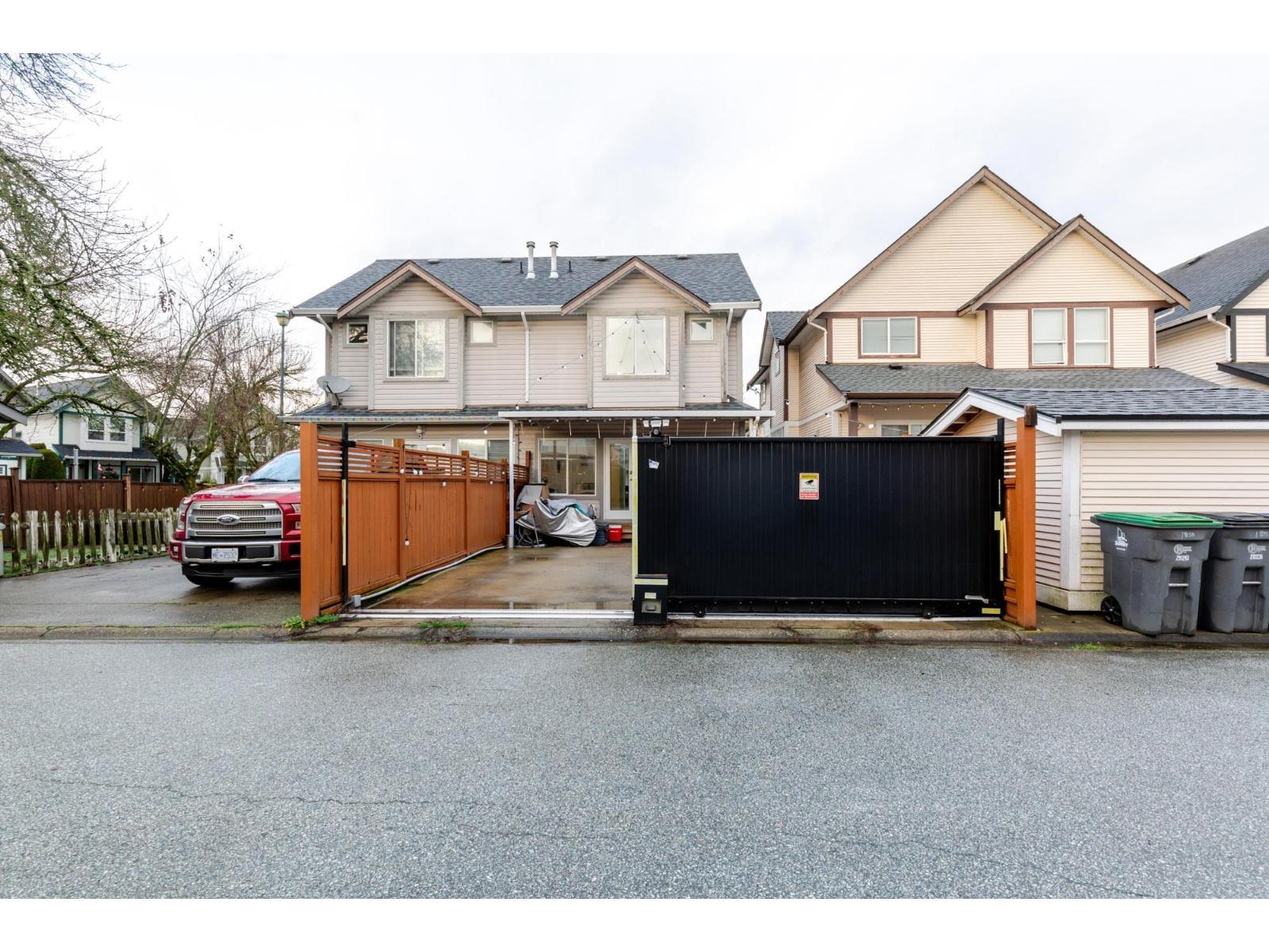 18452 66 Avenue, Surrey, BC - Outdoor