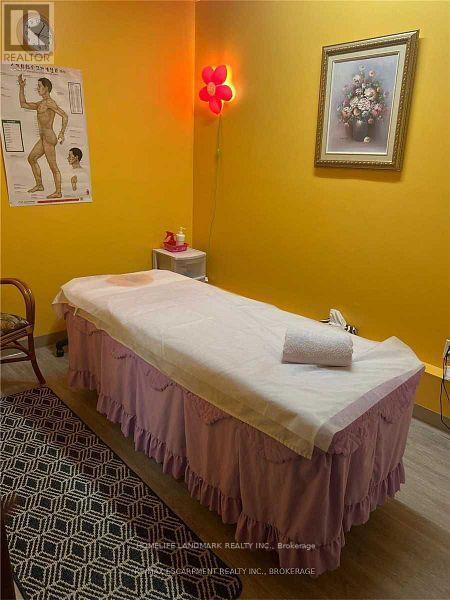 682 Concession Street E, Hamilton, ON