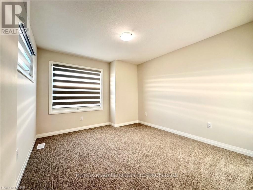 47 Saffron Way, Pelham (Fonthill), ON - Indoor Photo Showing Other Room