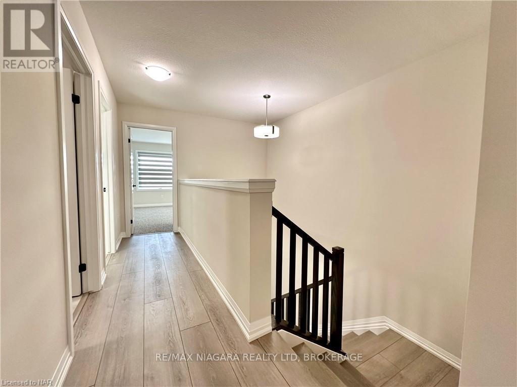 47 Saffron Way, Pelham (Fonthill), ON - Indoor Photo Showing Other Room