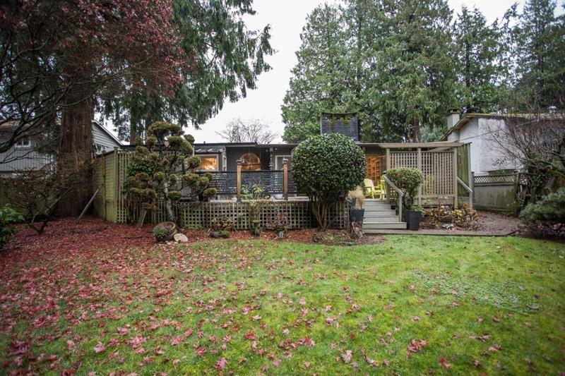 1957 127A Street, Surrey, BC - Outdoor