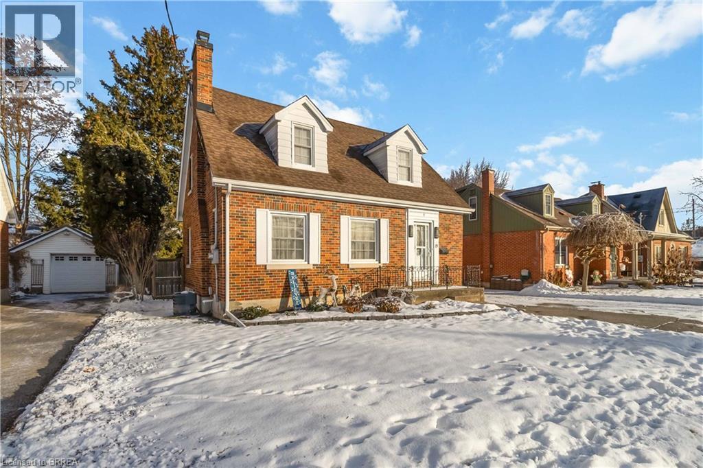 19 Baldwin Avenue, Brantford, ON - Outdoor With Facade