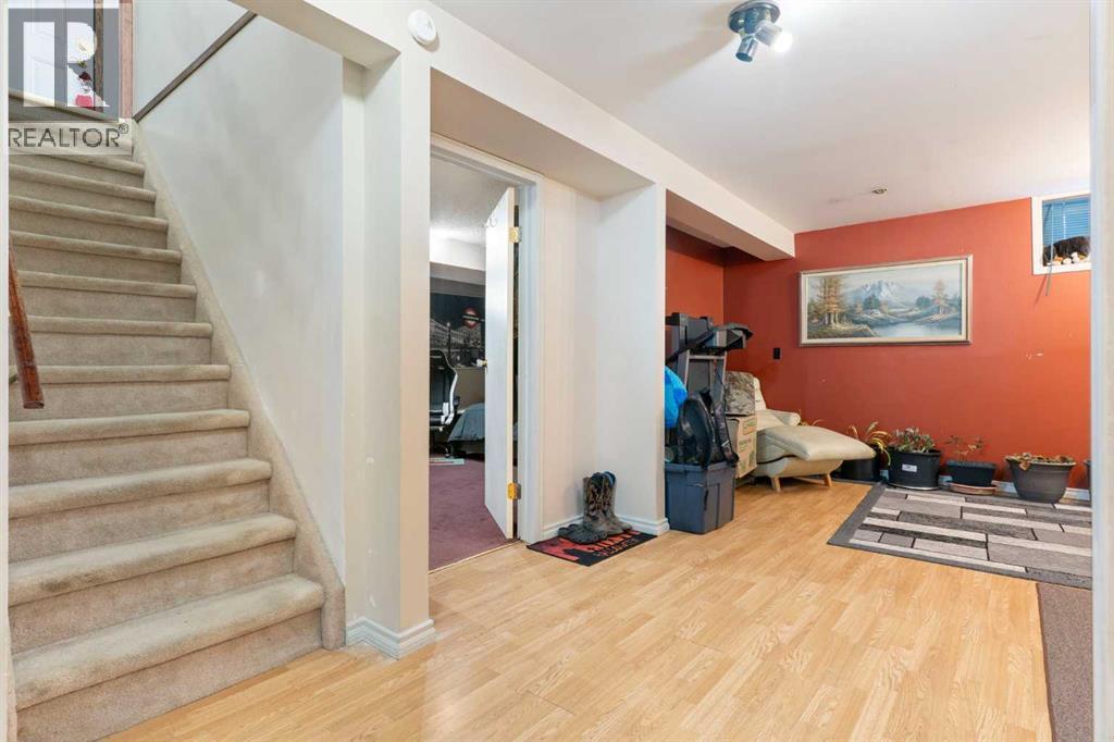 18 Greenview Crescent, Strathmore, AB - Indoor Photo Showing Other Room
