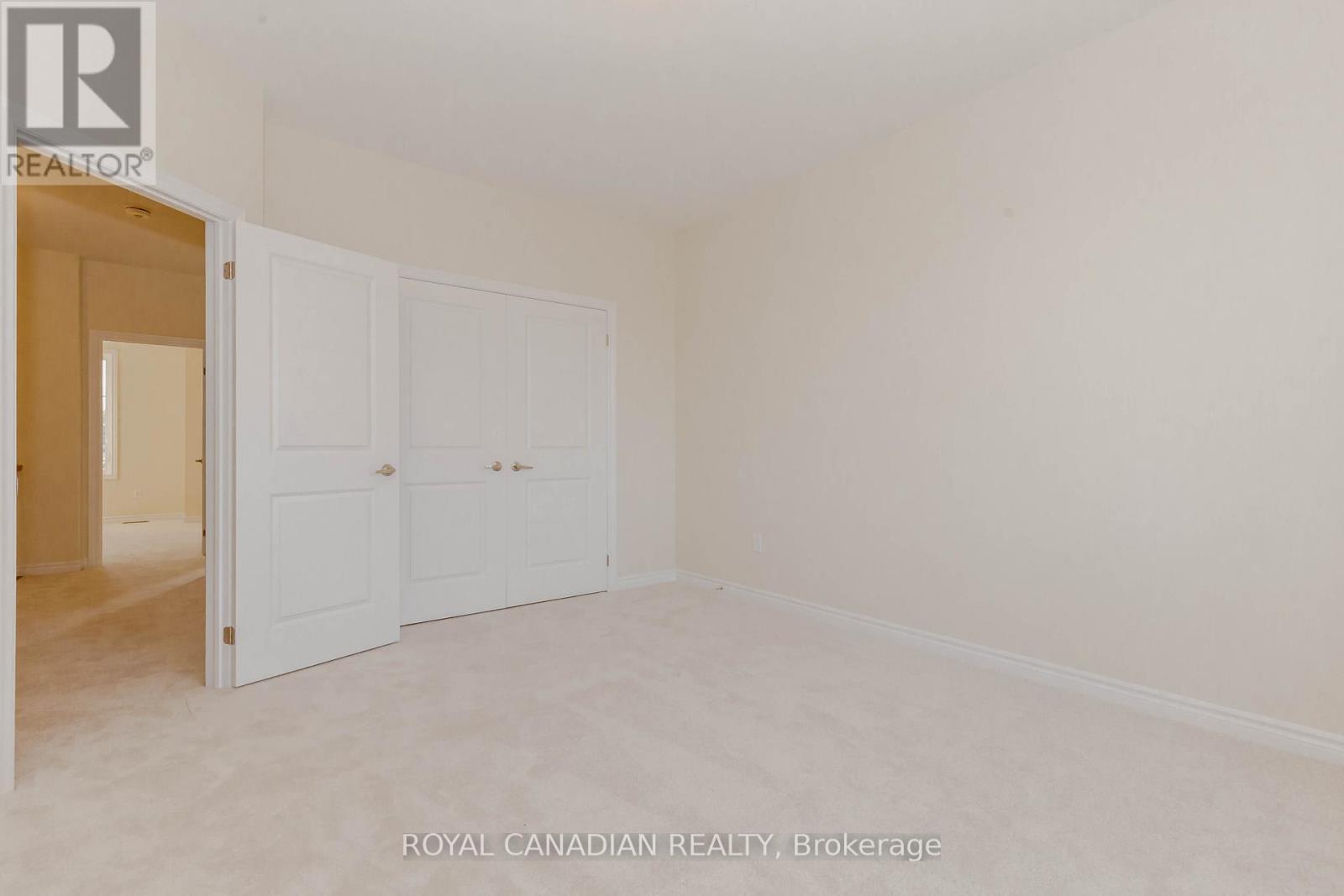 1453 National Common, Burlington, ON - Indoor Photo Showing Other Room