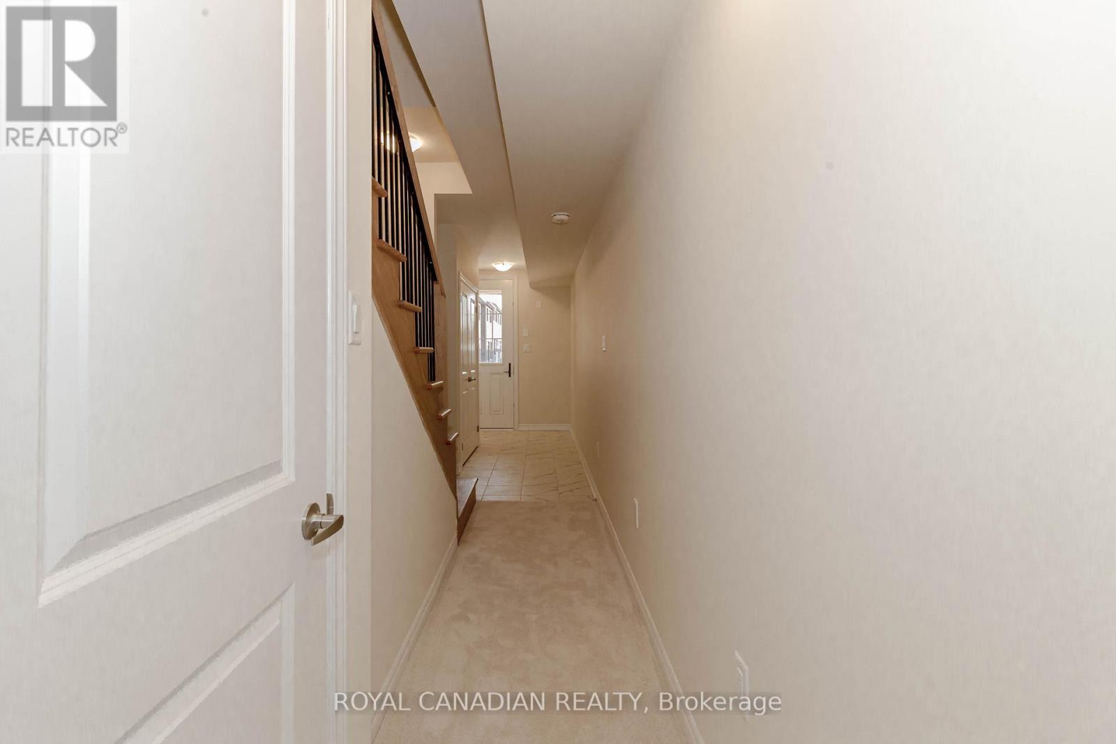 1453 National Common, Burlington, ON - Indoor Photo Showing Other Room