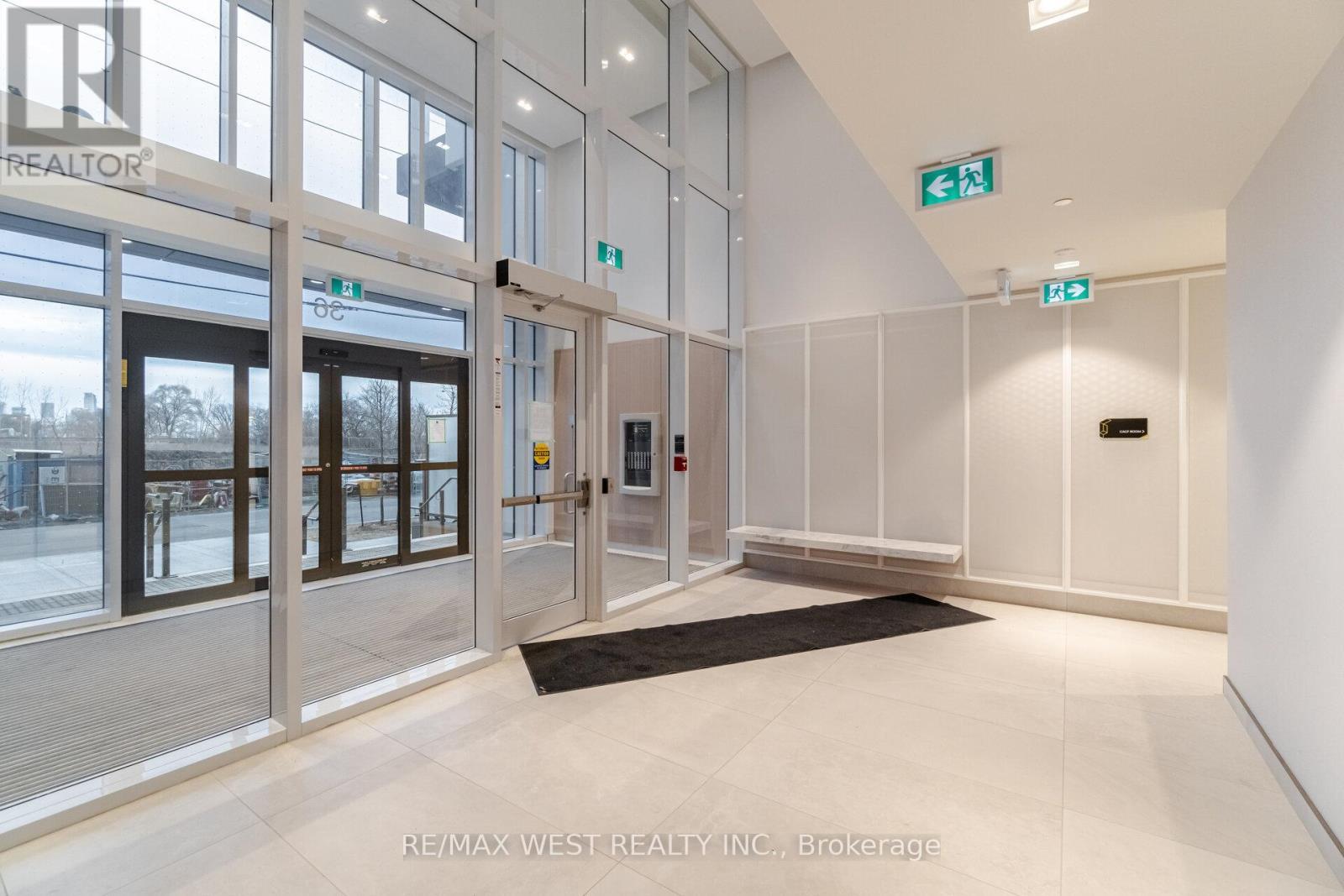 2304 - 36 Zorra Street, Toronto, ON - Indoor Photo Showing Other Room