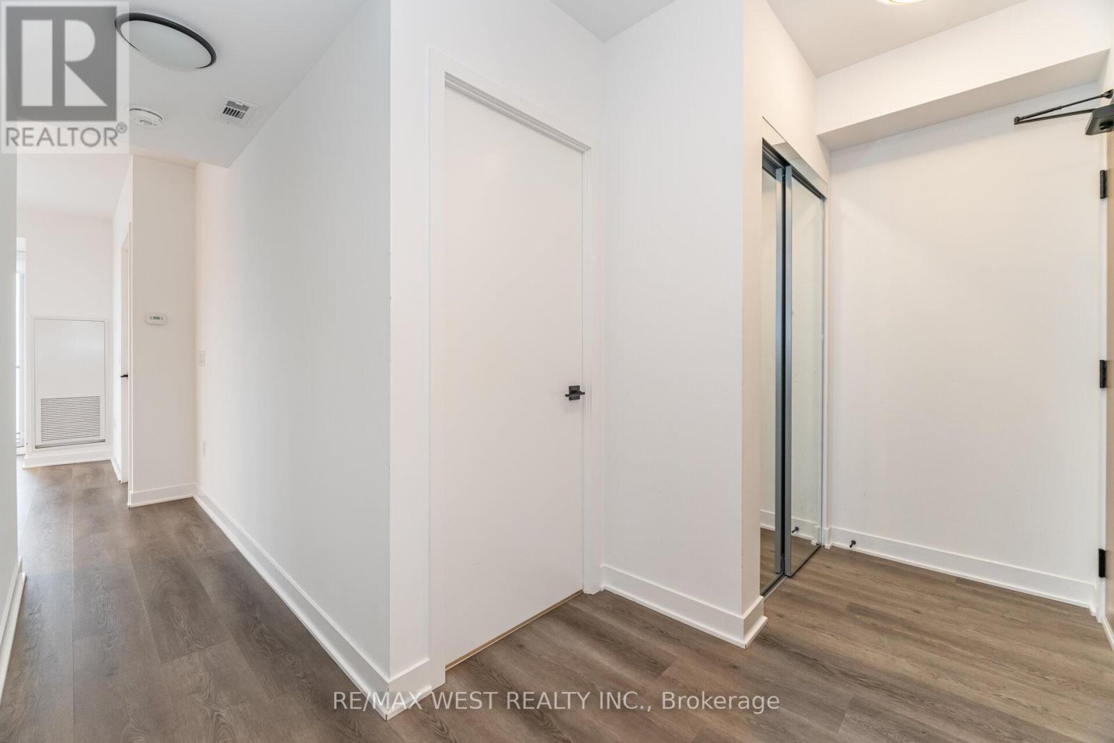 2304 - 36 Zorra Street, Toronto, ON - Indoor Photo Showing Other Room