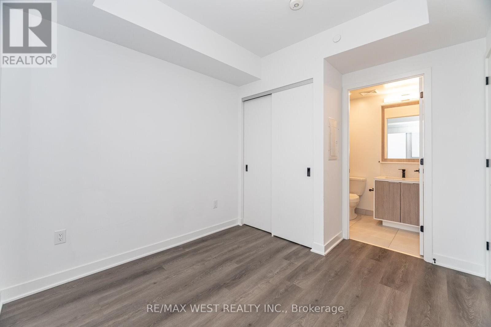 2304 - 36 Zorra Street, Toronto, ON - Indoor Photo Showing Other Room