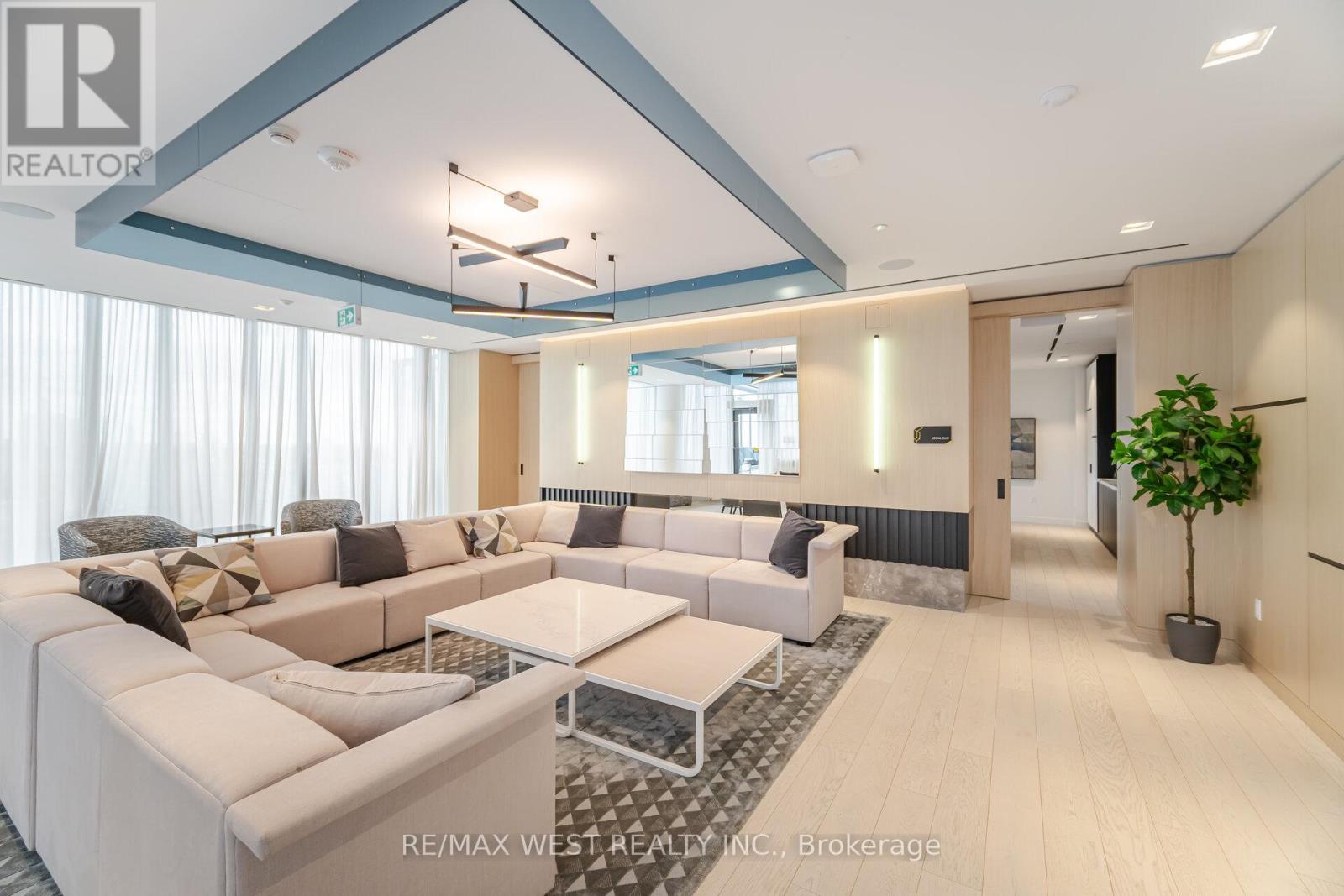 2304 - 36 Zorra Street, Toronto, ON - Indoor Photo Showing Living Room