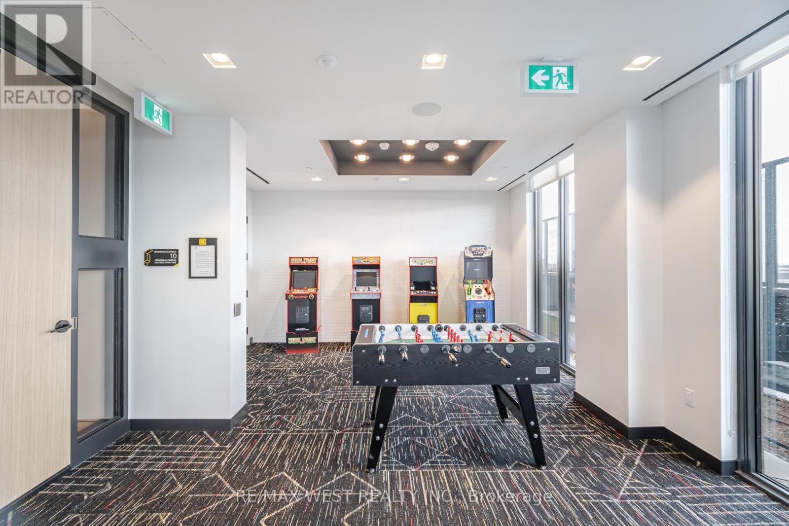 2304 - 36 Zorra Street, Toronto, ON - Indoor Photo Showing Other Room